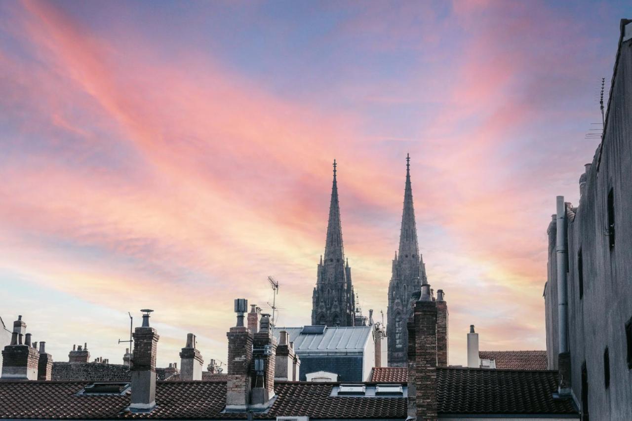 Dav'Hotel Jaude Clermont-Ferrand Bagian luar foto