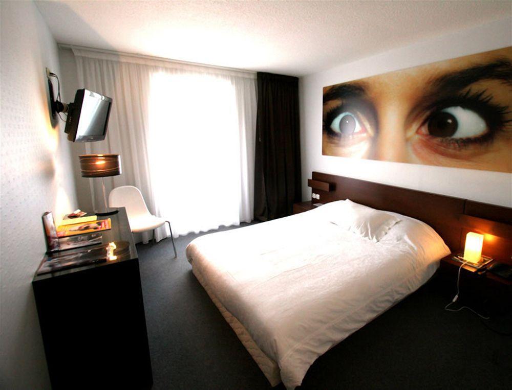 Dav'Hotel Jaude Clermont-Ferrand Bagian luar foto