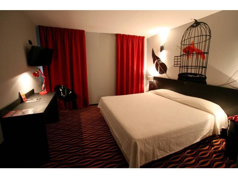 Dav'Hotel Jaude Clermont-Ferrand Bagian luar foto